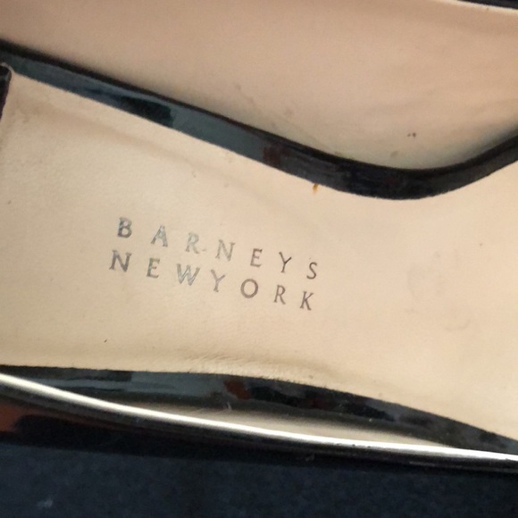 Barney’s of New York - Vero Cuoio Black patent leather, 4 1/2 inch heel peep toe - Picture 2 of 7
